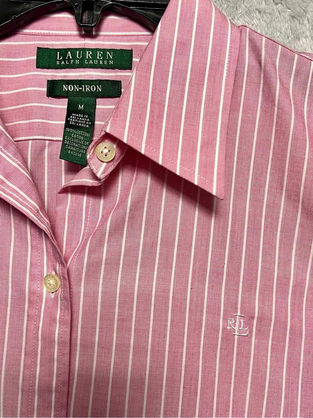Lauren Ralph Lauren Women’s M Pink and White Striped Shirt